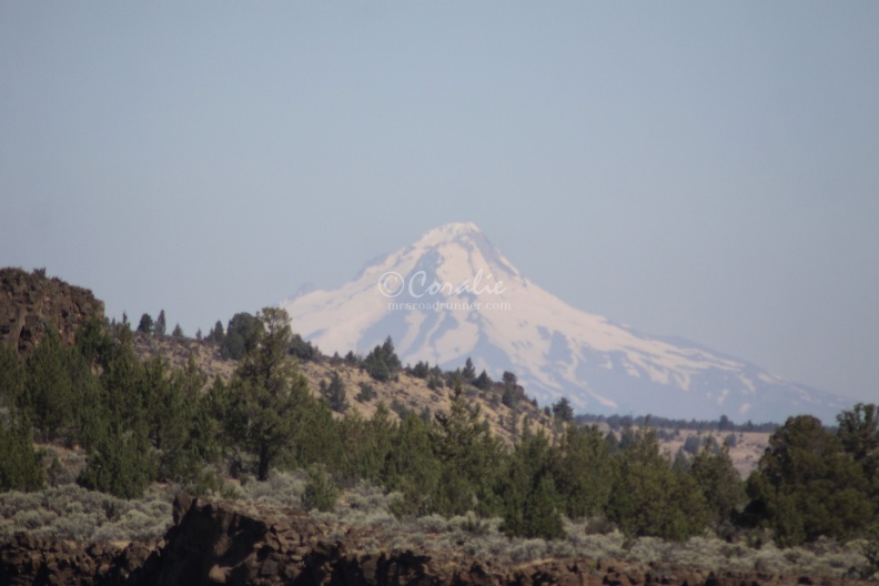 Mt._Hood_Oregon_1943.jpg