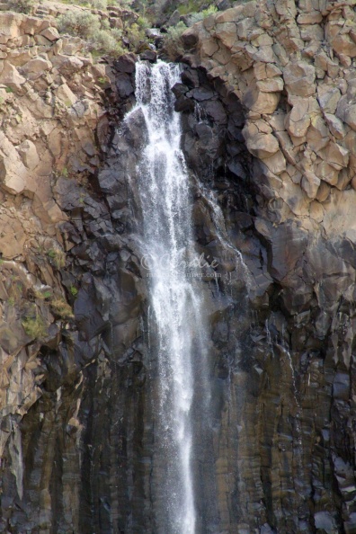 oregon_waterfall_2246.jpg