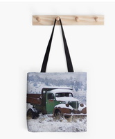 Vintage Dump Truck in the Snow  tote bag