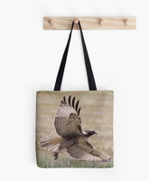 Wild Oregon Hawk tote bag
